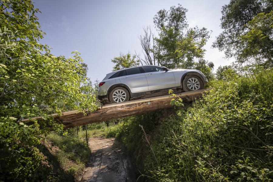  Mercedes-Benz GLC300 d 4Matic (X253) 2019 года  (WW) (фото 6 из 13)